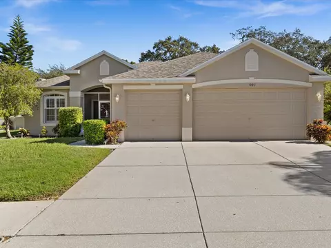 1920 Blue River Rd, Holiday, FL 34691