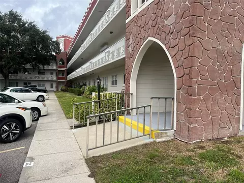 2362 Jamaican St #14, Clearwater, FL 33763
