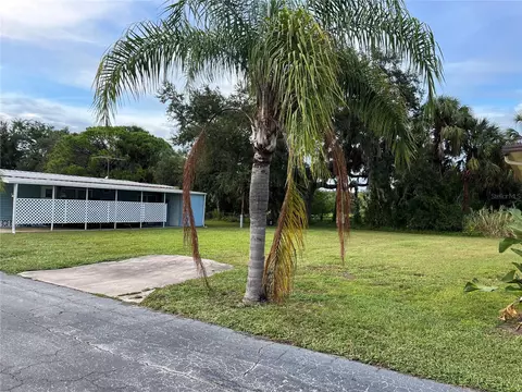 420 49th St E #139, Palmetto, FL 34221