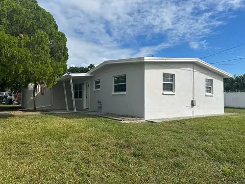 5270 98th Ter N, Pinellas Park, FL 33782