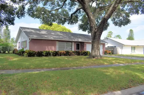 2890 Catherine Dr, Clearwater, FL 33759