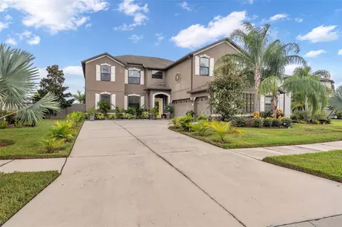 5038 Ivory Stone Dr, Wimauma, FL 33598