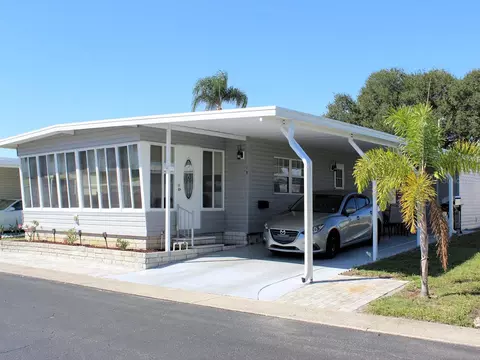 19 Pindo Palm St E, Largo, FL 33770