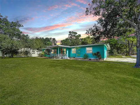 4701 Dr Martin Luther King Jr St N, Saint Petersburg, FL 33703
