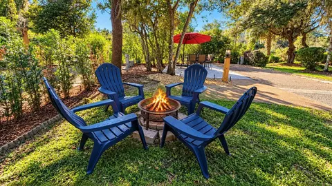 413 Longhorn Dr, Lake Wales, FL 33898