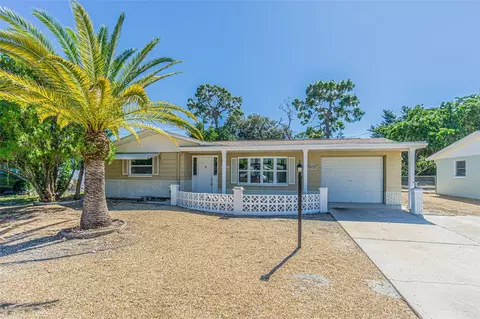 4124 Crestfield Ave, Holiday, FL 34691