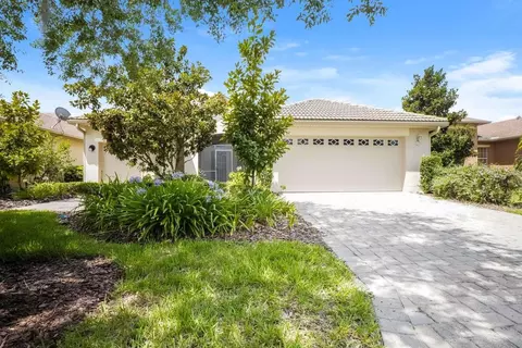 392 Sorrento Rd, Poinciana, FL 34759