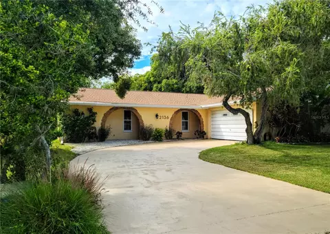 2136 N Bay Hills Blvd, Safety Harbor, FL 34695