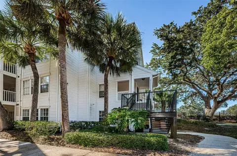 3260 Haviland Ct #104, Palm Harbor, FL 34684