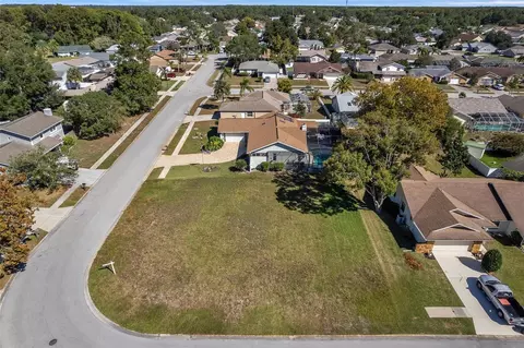 10166 Briar Cir, Hudson, FL 34667