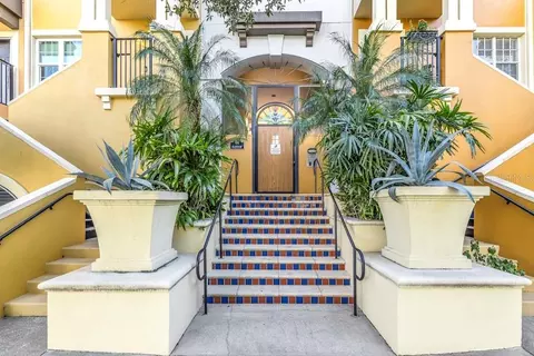 100 4th Ave S #206, Saint Petersburg, FL 33701