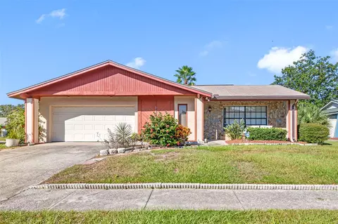 260 Calais Ln, Clearwater, FL 33759