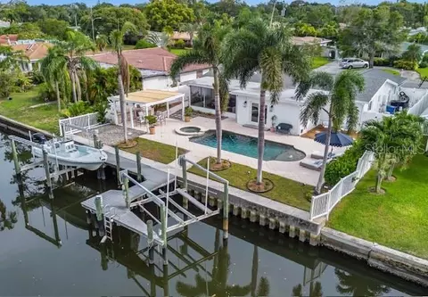 769 45th Ave NE, Saint Petersburg, FL 33703