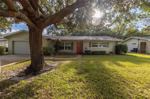 2236 Hennesen Dr, Clearwater, FL 33764
