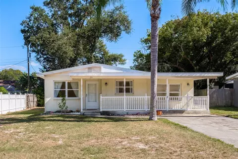111 Ramona Cir, Palm Harbor, FL 34683