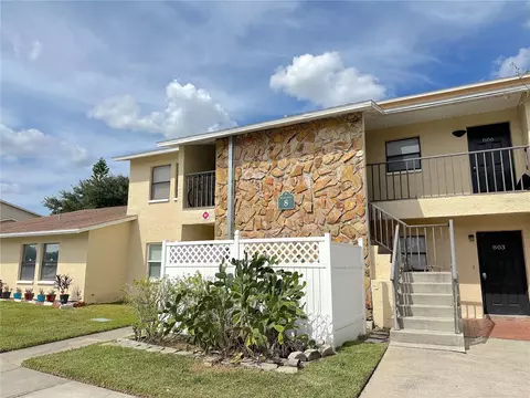 6301 58th St N #802, Pinellas Park, FL 33781