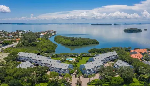 1355 Pinellas Bayway S #8, Tierra Verde, FL 33715