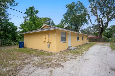 1202 E 1204 E 99th Ave #AB, Tampa, FL 33612