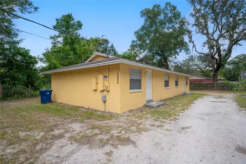 1202 E 1204 E 99th Ave #AB, Tampa, FL 33612