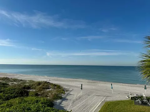 1000 Longboat Club Rd #302, Longboat Key, FL 34228