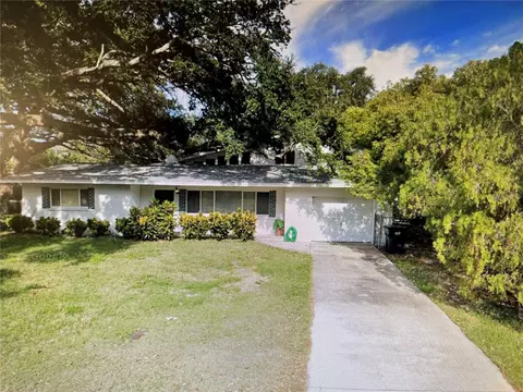 2707 59th Ave N, Saint Petersburg, FL 33714