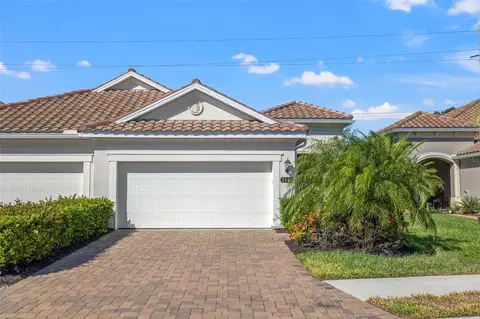 1512 Calle Grand St, Bradenton, FL 34209