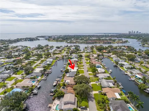 4133 13th Ln NE, Saint Petersburg, FL 33703