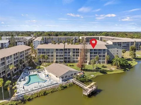 3667 Lake Bayshore Dr #J-510, Bradenton, FL 34205