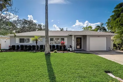 11514 66th Ave N, Seminole, FL 33772