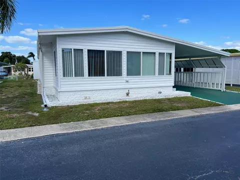 12651 Seminole Blvd #14, Largo, FL 33778