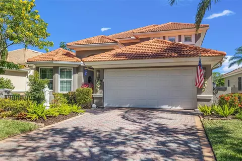 9859 Sago Point Dr, Seminole, FL 33777