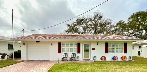 10070 38th Way N #3, Pinellas Park, FL 33782