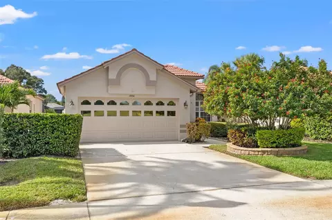 1004 Dartford Dr, Tarpon Springs, FL 34688