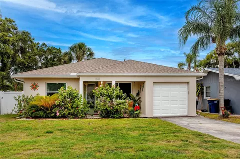 1131 Union St, Clearwater, FL 33755