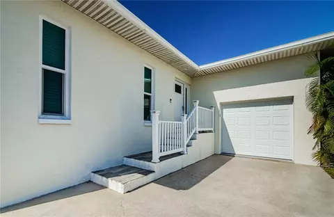 13733 John Casson Ave, Hudson, FL 34667