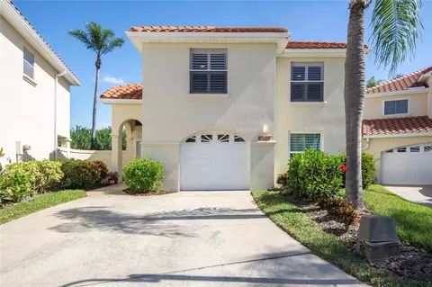 6107 Mirada Cir, Saint Petersburg, FL 33715