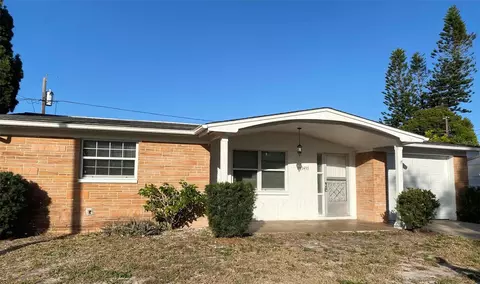 2435 Roselawn Dr, Holiday, FL 34691