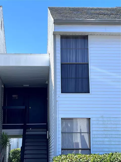 751 Haven Pl, Tarpon Springs, FL 34689
