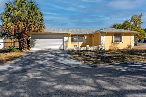 7925 Ilex Dr, Port Richey, FL 34668