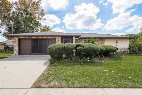 8004 Hutchinson Dr, New Port Richey, FL 34653