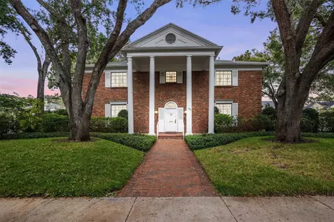 3405 W Mullen Ave, Tampa, FL 33609