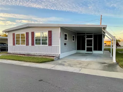 34405 Oleander Dr N, Pinellas Park, FL 33781