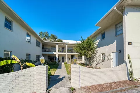5051 75th Ave N #9, Pinellas Park, FL 33781