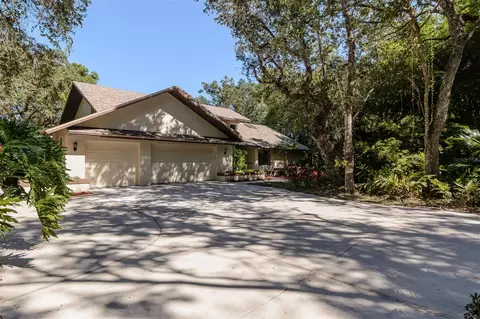 3098 Oak Creek Dr N, Clearwater, FL 33761