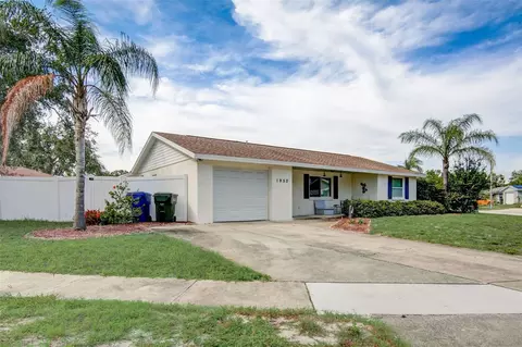 1950 11th St SW, Largo, FL 33778