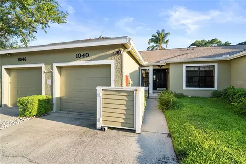 1040 Sanabel Ct NE, Saint Petersburg, FL 33702