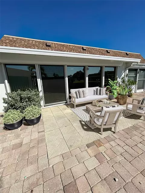 360 Boca Ciega Point Blvd, Saint Petersburg, FL 33708