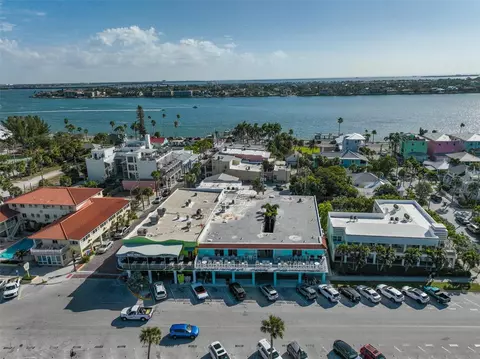 709 Gulf Way #12, Saint Pete Beach, FL 33706