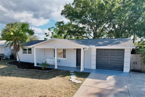 5046 Valimor Dr, Holiday, FL 34690