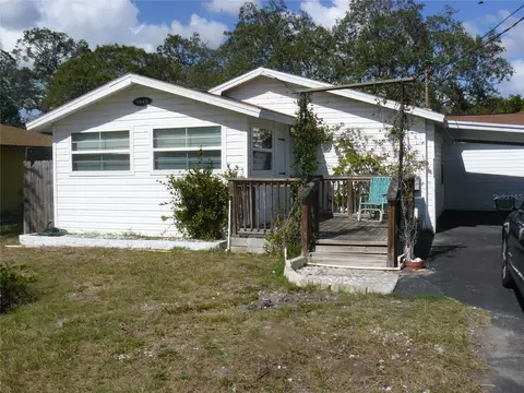 1445 Oak St, Largo, FL 33778